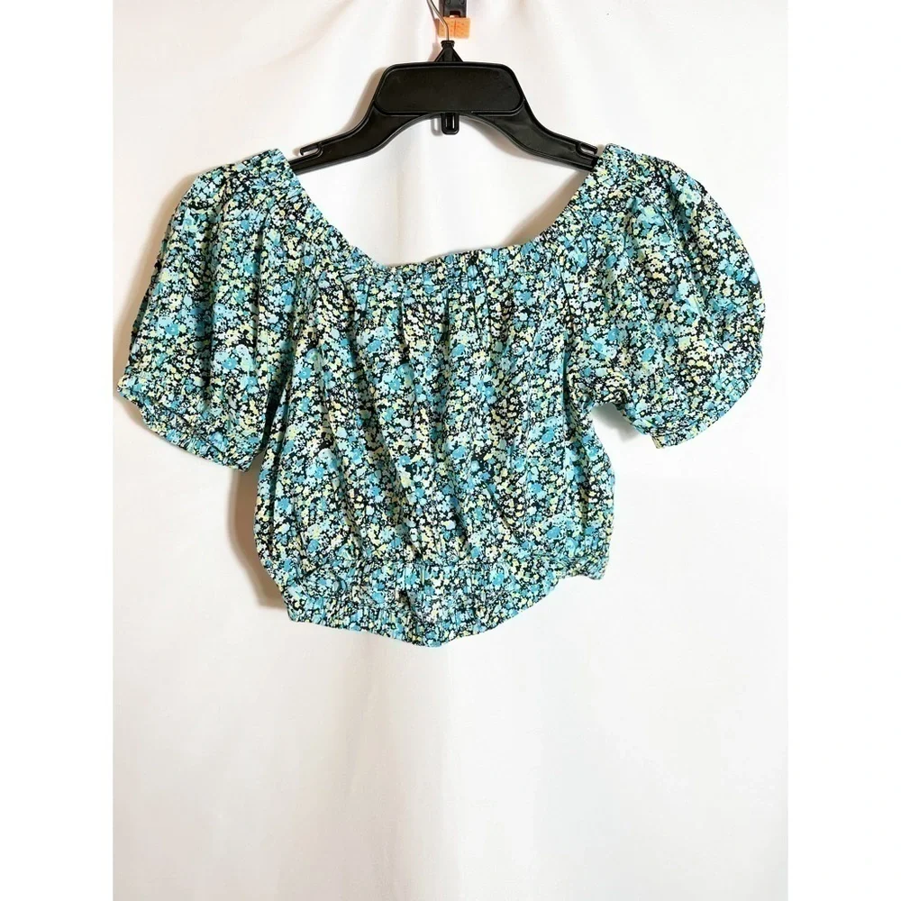 NWT BP. Floral Bubble Crop Top, Size X-Small in Black Maisey Ditsy